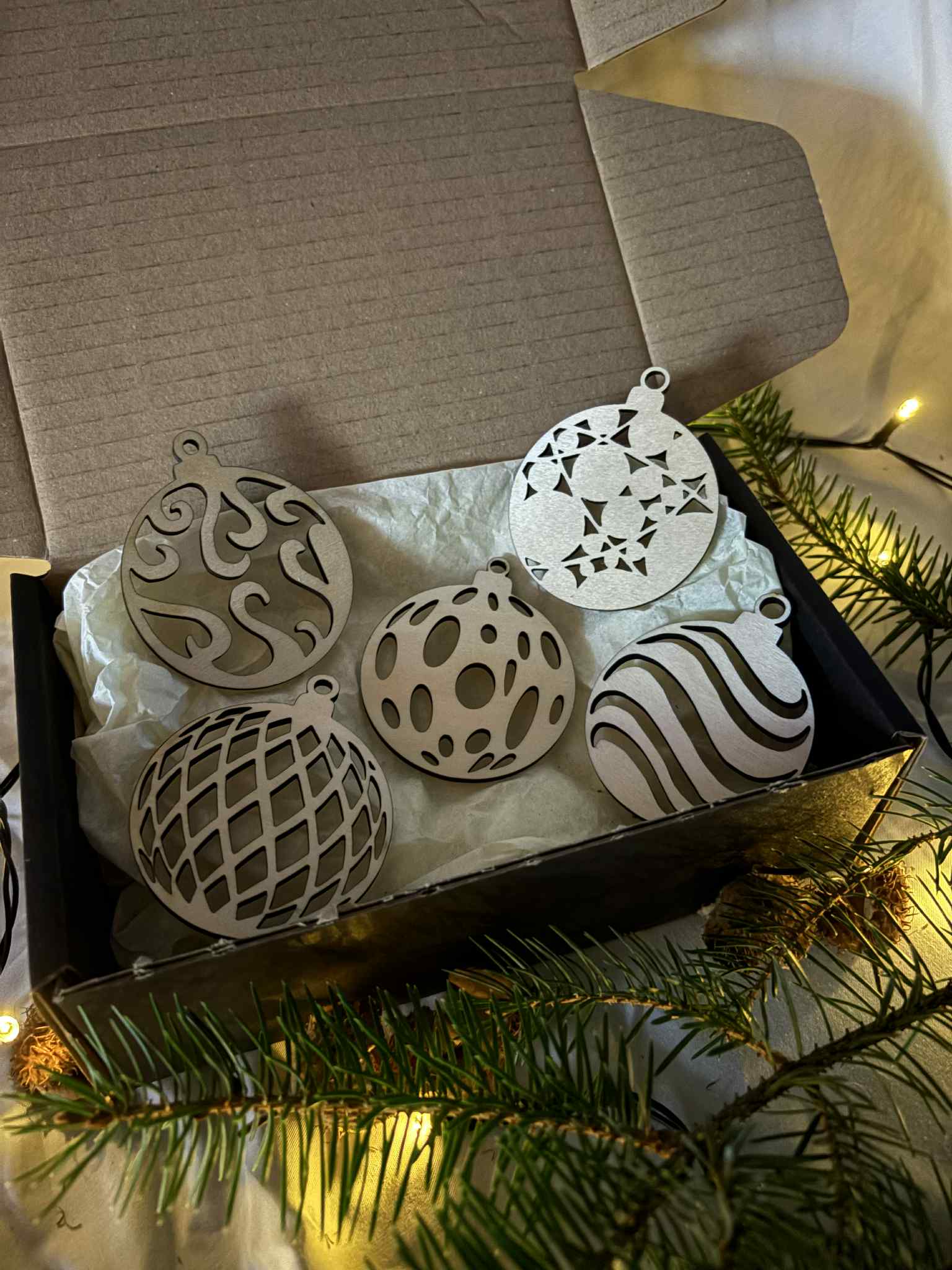 Julekugler - sæt med 5 stk.